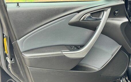 Opel Astra J, 2013 год, 1 050 000 рублей, 10 фотография