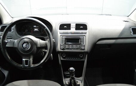 Volkswagen Polo VI (EU Market), 2015 год, 770 000 рублей, 10 фотография
