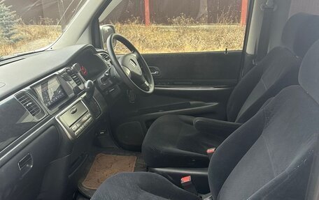 Honda Stepwgn II рестайлинг, 2003 год, 950 000 рублей, 8 фотография