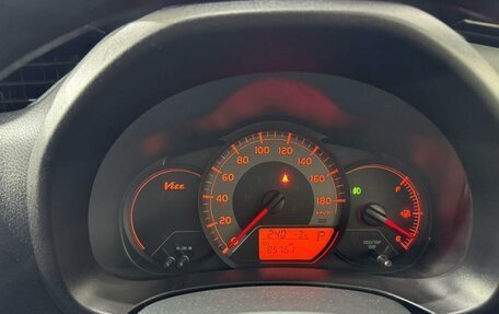 Toyota Vitz, 2018 год, 1 099 000 рублей, 8 фотография