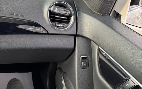 Mercedes-Benz C-Класс, 2011 год, 1 889 000 рублей, 13 фотография