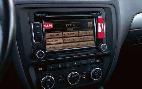 Volkswagen Jetta VI, 2013 год, 1 055 000 рублей, 14 фотография