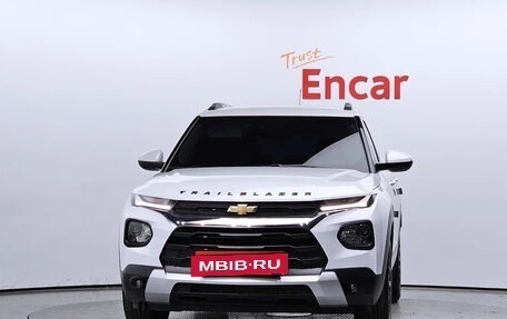 Chevrolet TrailBlazer, 2022 год, 1 480 000 рублей, 2 фотография