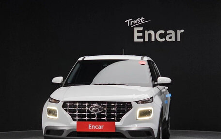 Hyundai Venue I, 2022 год, 1 360 000 рублей, 2 фотография