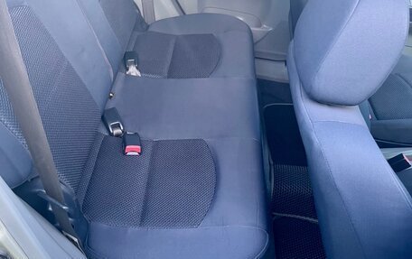 Mazda Demio III (DE), 2003 год, 430 000 рублей, 13 фотография