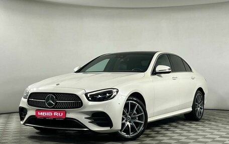 Mercedes-Benz E-Класс, 2021 год, 4 799 000 рублей, 1 фотография