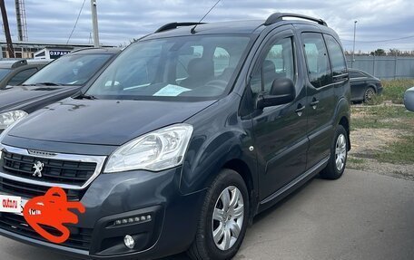 Peugeot Partner II рестайлинг 2, 2017 год, 1 200 000 рублей, 1 фотография