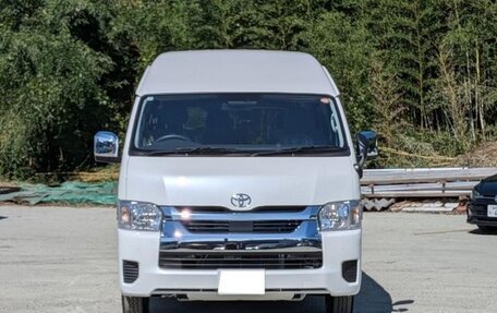 Toyota HiAce H200, 2025 год, 4 130 000 рублей, 2 фотография
