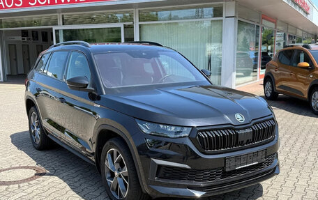 Skoda Kodiaq I, 2022 год, 3 400 000 рублей, 2 фотография