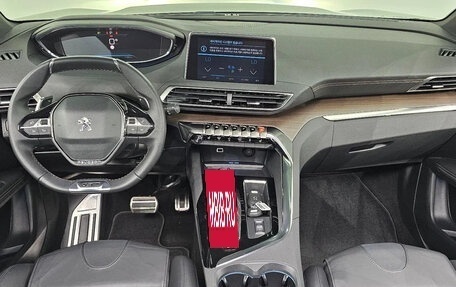 Peugeot 3008 II, 2022 год, 1 550 000 рублей, 5 фотография