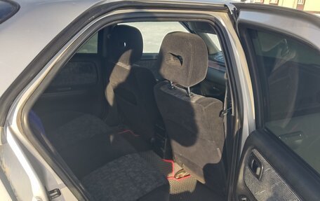 Nissan Bluebird XI, 2000 год, 350 000 рублей, 4 фотография