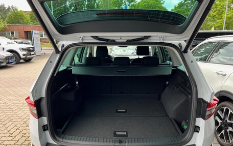 Skoda Kodiaq I, 2022 год, 4 070 000 рублей, 6 фотография