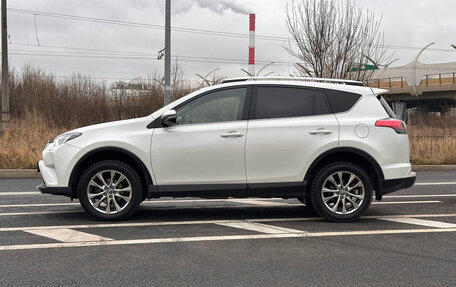 Toyota RAV4, 2017 год, 2 799 000 рублей, 7 фотография
