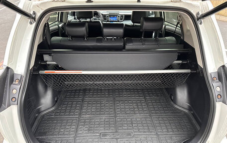 Toyota RAV4, 2017 год, 2 799 000 рублей, 21 фотография