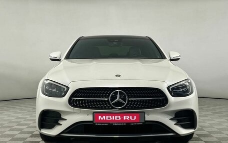 Mercedes-Benz E-Класс, 2021 год, 4 799 000 рублей, 2 фотография