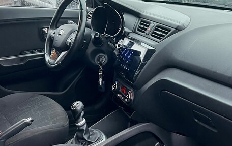 KIA Rio III рестайлинг, 2013 год, 840 000 рублей, 13 фотография