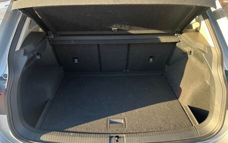 Volkswagen Tiguan II, 2021 год, 2 900 000 рублей, 13 фотография