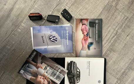 Volkswagen Tiguan II, 2021 год, 2 900 000 рублей, 18 фотография