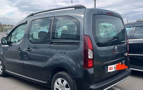 Peugeot Partner II рестайлинг 2, 2017 год, 1 200 000 рублей, 2 фотография