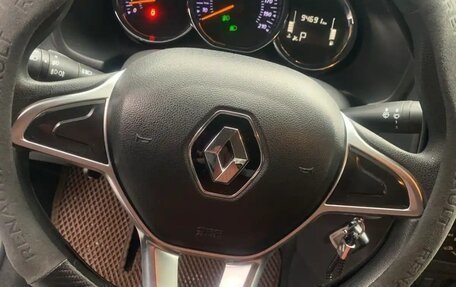 Renault Logan II, 2019 год, 1 250 000 рублей, 12 фотография