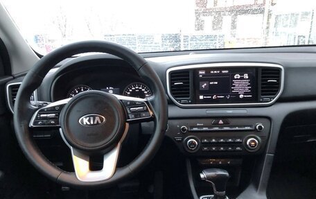 KIA Sportage IV рестайлинг, 2021 год, 2 900 000 рублей, 17 фотография