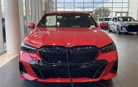 BMW 5 серия, 2025 год, 12 314 000 рублей, 2 фотография