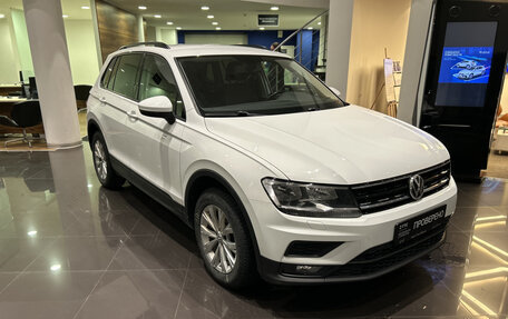 Volkswagen Tiguan II, 2018 год, 2 170 000 рублей, 7 фотография