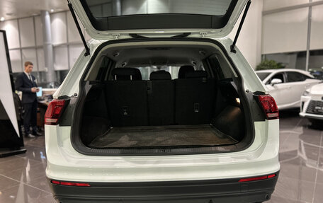 Volkswagen Tiguan II, 2018 год, 2 170 000 рублей, 14 фотография