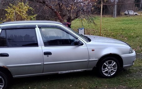 Daewoo Nexia I рестайлинг, 2011 год, 220 000 рублей, 24 фотография