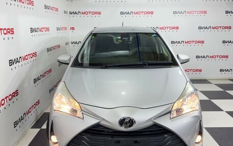 Toyota Vitz, 2018 год, 1 099 000 рублей, 3 фотография