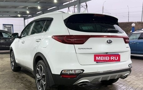 KIA Sportage IV рестайлинг, 2018 год, 1 999 000 рублей, 3 фотография