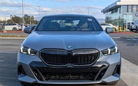 BMW 5 серия, 2025 год, 12 430 000 рублей, 4 фотография