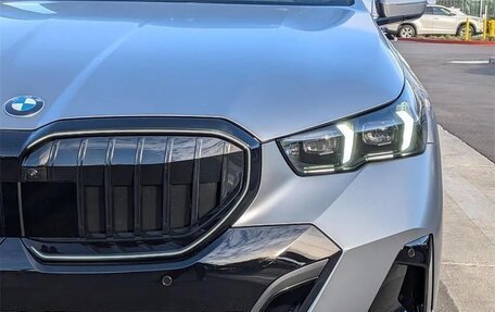 BMW 5 серия, 2025 год, 12 430 000 рублей, 23 фотография