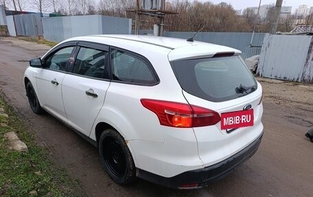 Ford Focus III, 2016 год, 225 000 рублей, 2 фотография