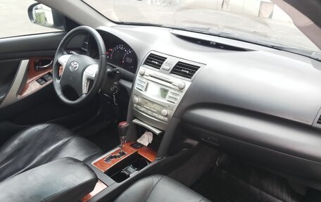 Toyota Camry, 2011 год, 1 290 000 рублей, 5 фотография