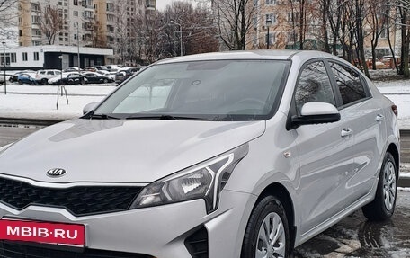 KIA Rio IV, 2020 год, 1 350 000 рублей, 2 фотография