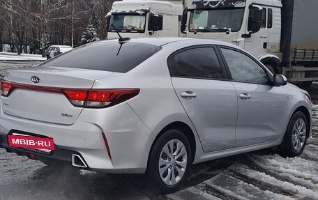 KIA Rio IV, 2020 год, 1 350 000 рублей, 4 фотография