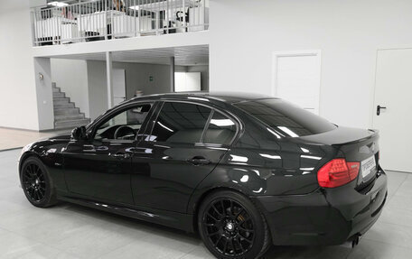 BMW 3 серия, 2011 год, 1 250 000 рублей, 3 фотография