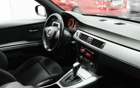 BMW 3 серия, 2011 год, 1 250 000 рублей, 12 фотография