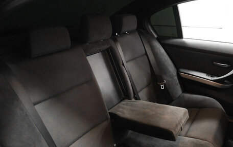 BMW 3 серия, 2011 год, 1 250 000 рублей, 23 фотография