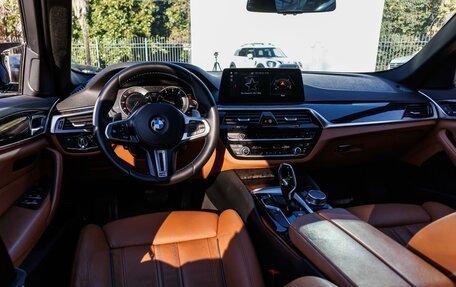 BMW 5 серия, 2017 год, 3 899 000 рублей, 9 фотография