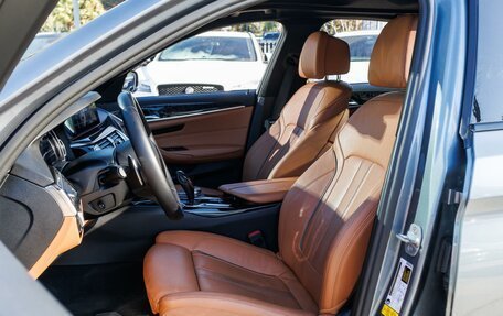 BMW 5 серия, 2017 год, 3 899 000 рублей, 13 фотография