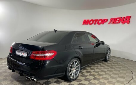 Mercedes-Benz E-Класс, 2010 год, 1 410 000 рублей, 4 фотография