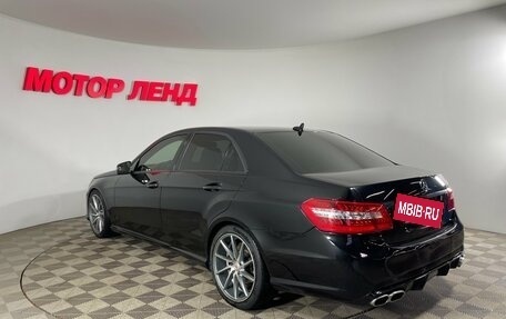 Mercedes-Benz E-Класс, 2010 год, 1 410 000 рублей, 6 фотография