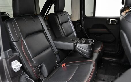 Jeep Wrangler, 2021 год, 4 730 000 рублей, 16 фотография