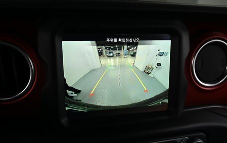 Jeep Wrangler, 2021 год, 4 730 000 рублей, 19 фотография