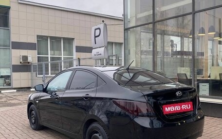 Hyundai Solaris II рестайлинг, 2016 год, 784 000 рублей, 3 фотография