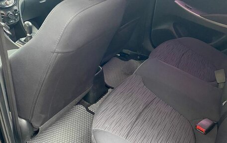 Hyundai Solaris II рестайлинг, 2016 год, 784 000 рублей, 14 фотография