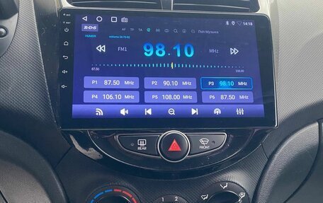 Hyundai Solaris II рестайлинг, 2016 год, 784 000 рублей, 11 фотография