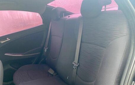 Hyundai Solaris II рестайлинг, 2016 год, 784 000 рублей, 15 фотография